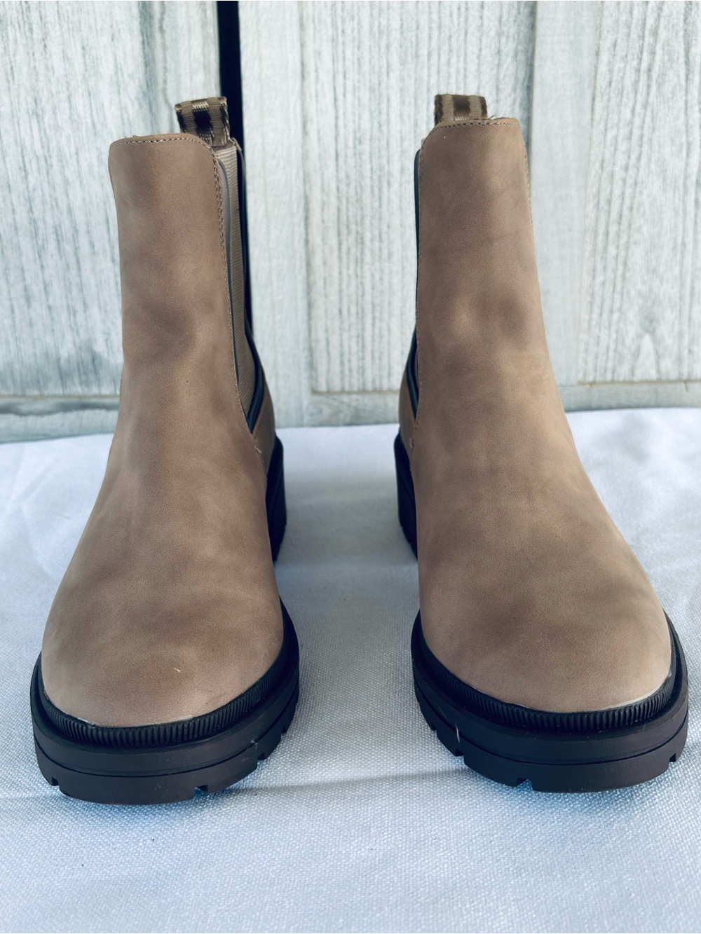 Rocket Dog Womens/Womens Iggie Chunky Sole Chelsea Boots